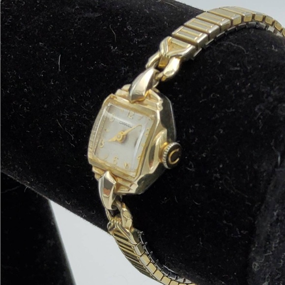 Vintage Caravelle by Bulova Mechanical 7 Jewel Ladies Wrist Watch - Picture 8 of 9